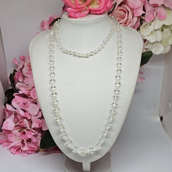 Vintage Graduated Faceted Crystal Beaded Necklace 40" Long - Picture 11 of 12